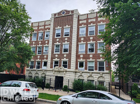 1621 N Humboldt Blvd, Unit Stu in Chicago, IL - Building Photo