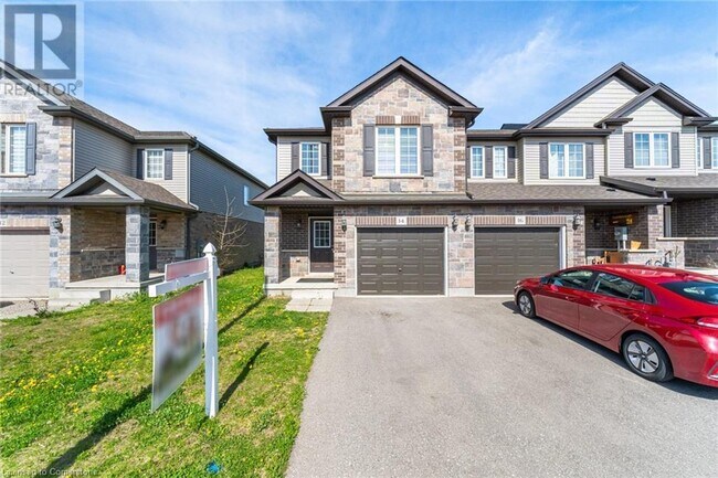 14 Newstead Rd in Brant, ON - Building Photo - Building Photo