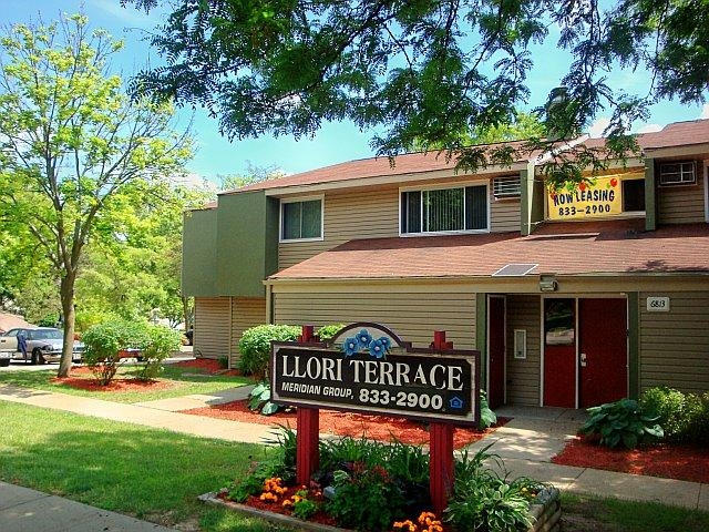 Llori Terrace in Madison, WI - Foto de edificio