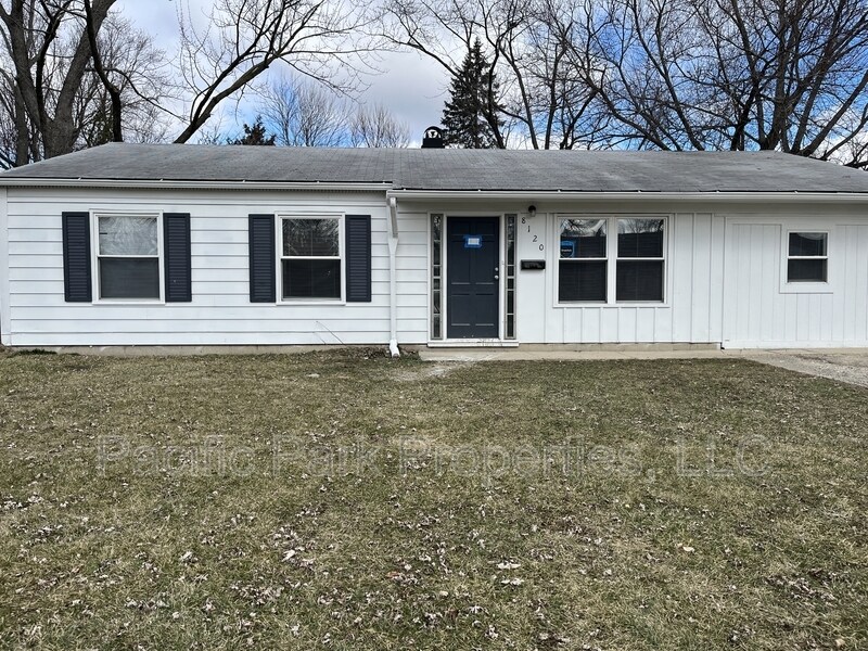 8120 Gilmore Rd in Indianapolis, IN - Building Photo