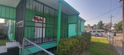 4330 Dodt Ave in New Orleans, LA - Building Photo - Building Photo