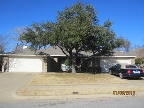 12015-12037 Leisure Way in Dallas, TX - Building Photo - Building Photo