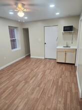 2419 Naylor Rd SE-Unit -1 in Washington, DC - Building Photo - Building Photo