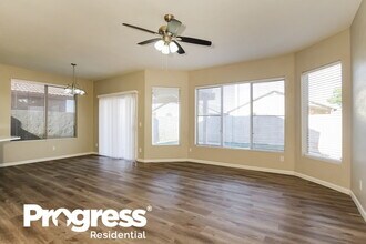 16615 N 19th St in Phoenix, AZ - Building Photo - Building Photo