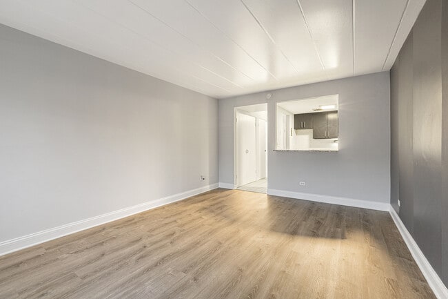 6012 N Kenmore Ave in Chicago, IL - Building Photo - Building Photo