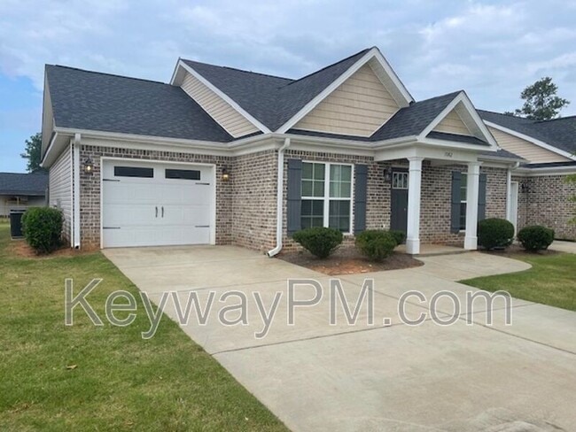 property at 1082 Wildlife Cir