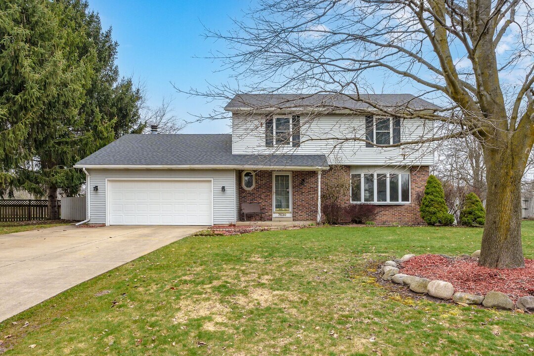 7630 Cottonwood in Richland, MI - Building Photo
