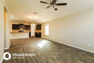 1723 Aspen Silver in San Antonio, TX - Building Photo - Building Photo