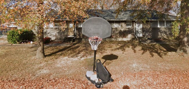 135 Marshall Cir in Oak Ridge, TN - Building Photo - Building Photo