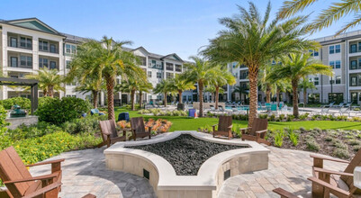 Integra Palms in Riverview, FL - Building Photo - Building Photo