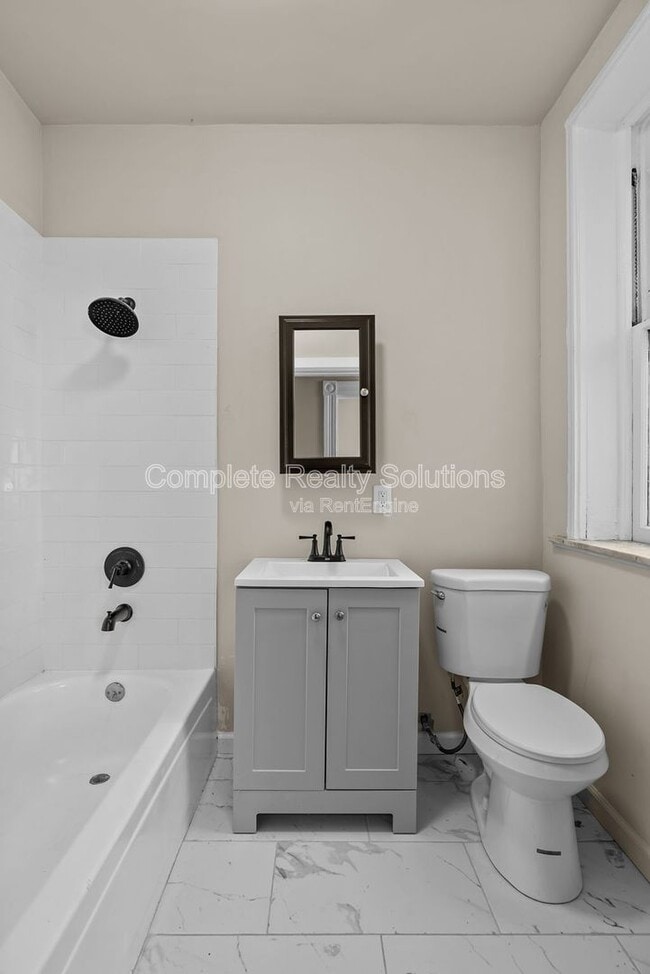 3915 Russell Blvd in St. Louis, MO - Building Photo - Building Photo