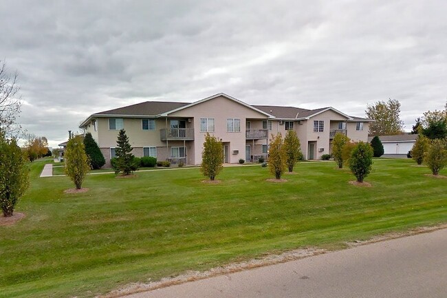 GREENVILLE GATES in Greenville, WI - Foto de edificio - Building Photo