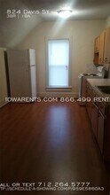 824 Davis Ave in Corning, IA - Building Photo - Building Photo
