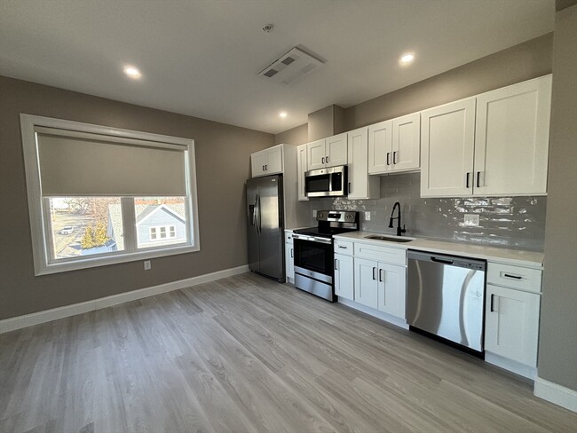 5 Washington St, Unit #503 in Boston, MA - Foto de edificio - Building Photo