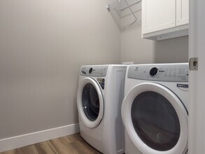 3103 Palmer Dr in Champaign, IL - Foto de edificio - Building Photo