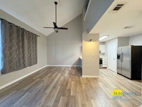 947 Ashley Ln in Fort Walton Beach, FL - Building Photo - Building Photo