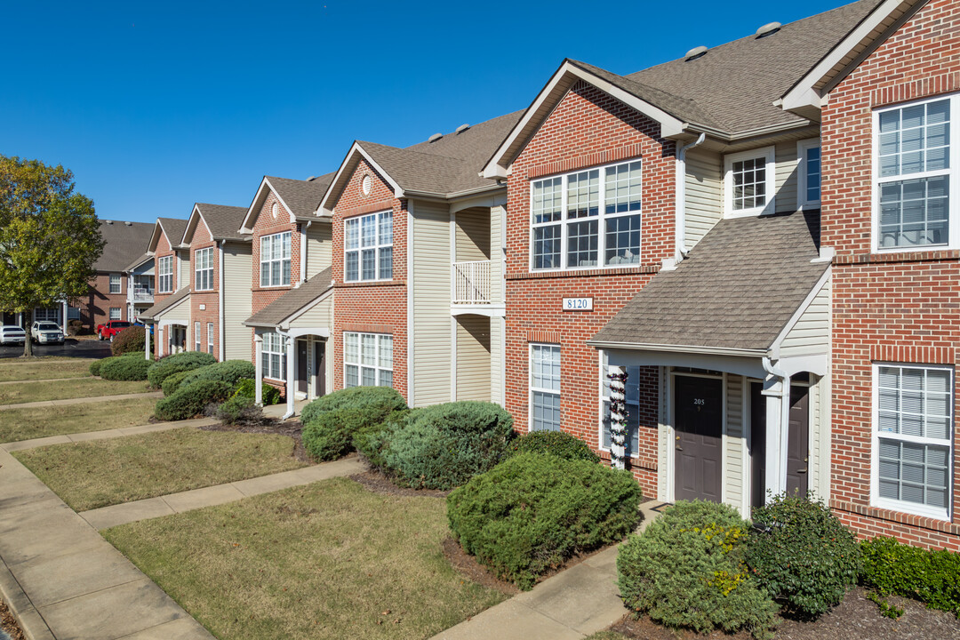 Southwind Lakes Apartments in Memphis, TN - Building Photo