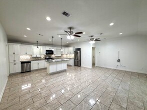 5763 Westover St in Houston, TX - Building Photo - Building Photo