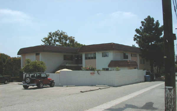 7841 Talbert St in Playa Del Rey, CA - Building Photo