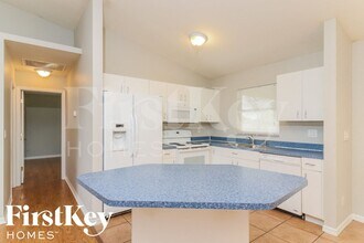 213 Rue Labonne Rd in Ft. Myers, FL - Building Photo - Building Photo