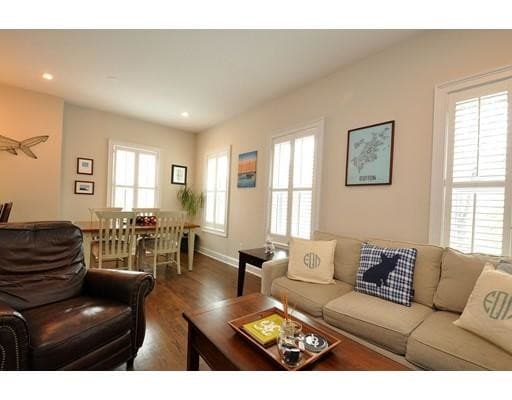 80 Rutland St, Unit 2A in Boston, MA - Building Photo - Building Photo