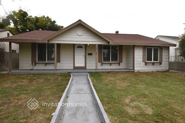 property at 10821 Rosecrans Ave
