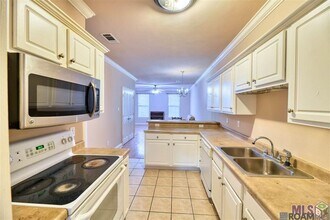 5112 Arlington Ct in Baton Rouge, LA - Building Photo - Building Photo