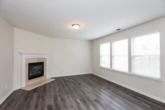 10818 Glenluce Ave in Charlotte, NC - Building Photo - Building Photo