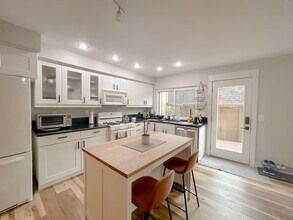 7814 E Phillips Cir in Centennial, CO - Building Photo - Building Photo