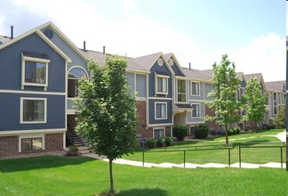 Pineknoll Apartment in Oak Hill, WV - Building Photo - Building Photo