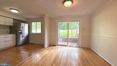 13566 Bentley Cir in Woodbridge, VA - Building Photo - Building Photo