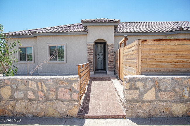 13151 Freshford in El Paso, TX - Building Photo - Building Photo