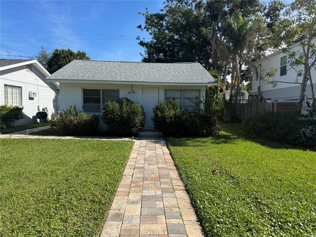 2820 57th St S in Gulfport, FL - Building Photo - Building Photo