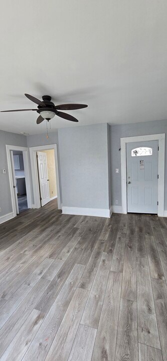 22 Virginia Ave, Unit 2nd floor in Poughkeepsie, NY - Foto de edificio