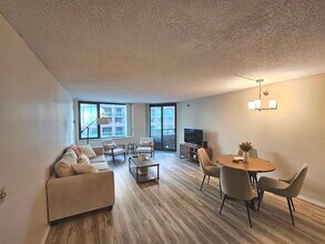 440 N McClurg Ct in Chicago, IL - Building Photo - Building Photo