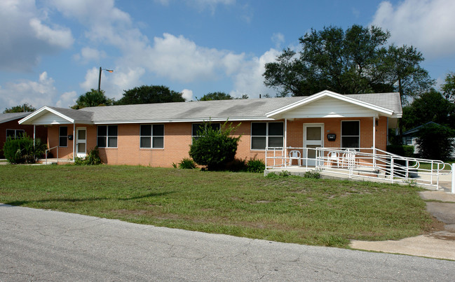 1017-1019 S 11th St in Fernandina Beach, FL - Building Photo - Building Photo