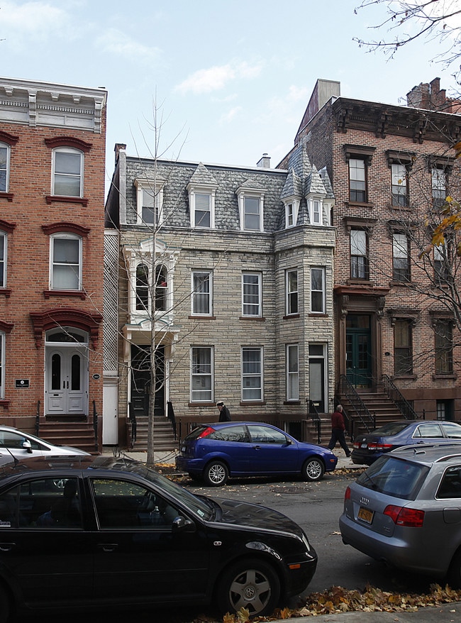 287 State St in Albany, NY - Building Photo - Building Photo