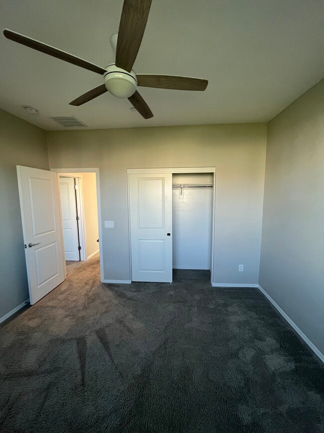 1636 E Dogwood Ln in Gilbert, AZ - Building Photo - Building Photo