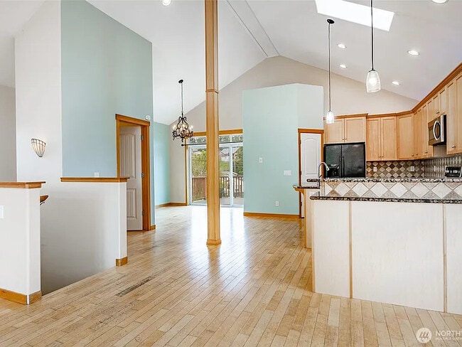 4824 Willow Dr in Blaine, WA - Building Photo - Building Photo