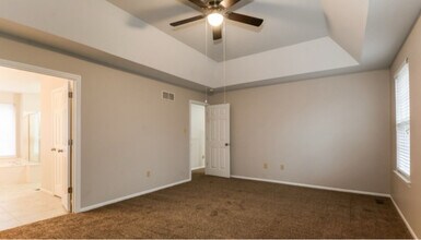 805 Arlington Glen Dr in Fenton, MO - Foto de edificio - Building Photo