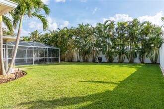 2208 Viscaya Pkwy in Cape Coral, FL - Building Photo - Building Photo