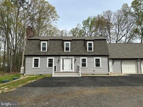 3180 Forrest Ave in Dover, DE - Building Photo - Building Photo