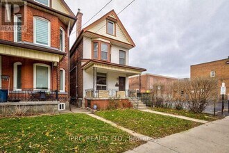 219 Wentworth St N in Hamilton, ON - Building Photo - Building Photo