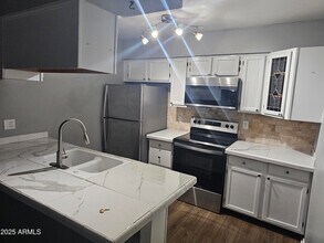 286 W Palomino Dr in Chandler, AZ - Building Photo - Building Photo