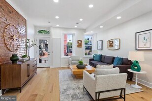 116 Thomas St NW in Washington, DC - Building Photo