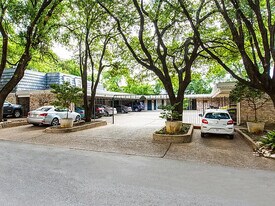 2704 San Pedro St, Unit 14 in Austin, TX - Building Photo