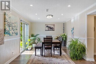 17 Beckett Ave. in East Gwillimbury, ON - Building Photo - Building Photo