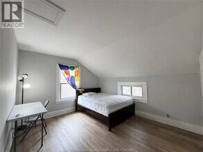 1117 Dougall Ave in Windsor, ON - Building Photo - Building Photo