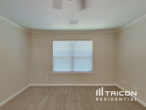 2298 Shady Dr in Morrow, GA - Building Photo - Building Photo