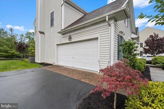 4 Van Marter Ct in Princeton, NJ - Building Photo - Building Photo